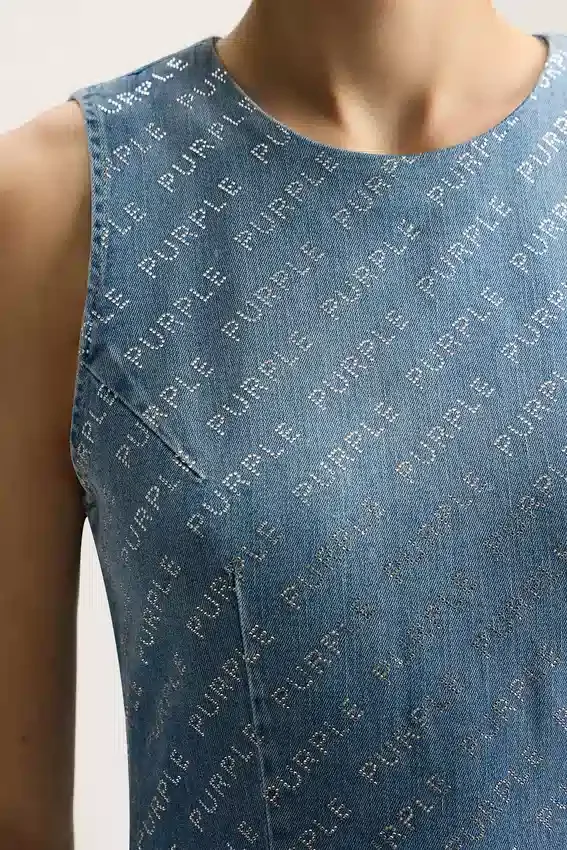 Abito con logo bling