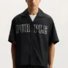 Camicia con logo a contorno