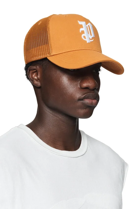 Cappellino da camionista con logo P