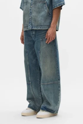 Jeans a zampa d’elefante in stile workwear
