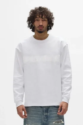 Maglia a maniche lunghe con perle gotiche sparse