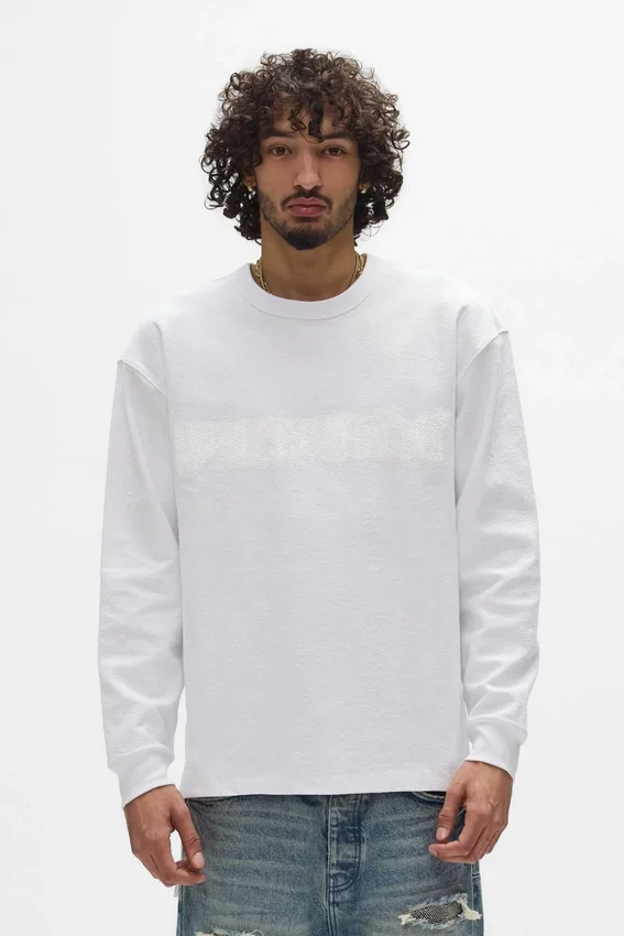 Maglia a maniche lunghe con perle gotiche sparse