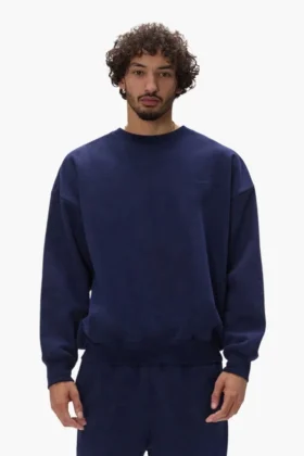 Maglione basic a girocollo