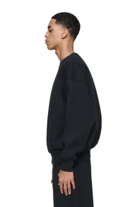 Maglione basic a girocollo