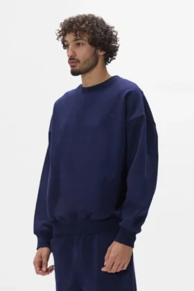 Maglione basic a girocollo