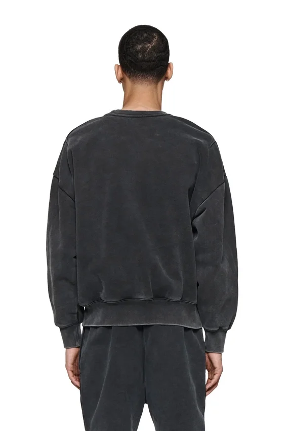 Maglione basic a girocollo