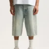 P070 Shorts con monogramma in rilievo