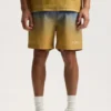 Pantaloncini con logo sbiadito su tutto il perimetro