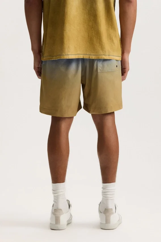 Pantaloncini con logo sbiadito su tutto il perimetro