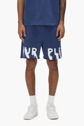 Pantaloncini con scritta dipinta