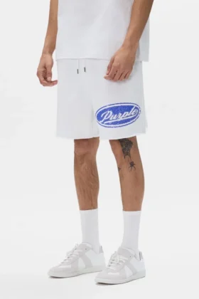 Pantaloncini con scritta in paillettes