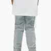 Pantaloni da bambino in indaco chiaro con effetto "paint repair"