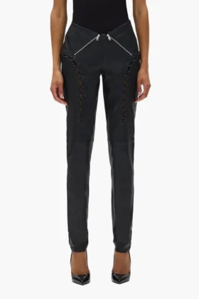 Pantaloni in pelle con zip a V