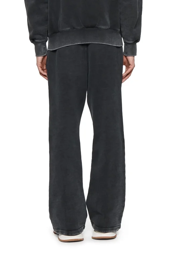 Pantaloni sportivi svasati Basic
