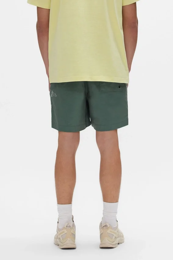Shorts All Around con motivo mimetico e paillettes