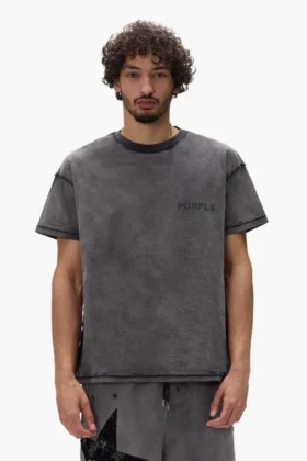 T-shirt con logo a stencil