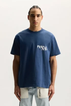 T-shirt con logo dipinto
