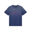 T-shirt con scritta in corsivo obliquo