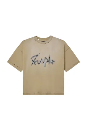 T-shirt con scritta “Voltage”
