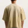 T-shirt con scritta “Voltage”