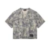 T-shirt in pelle con stampa mimetica dipinta