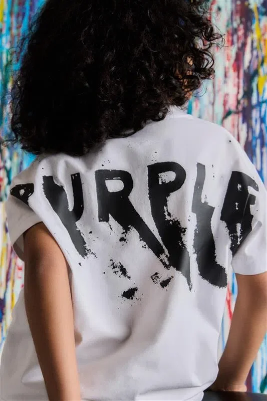 T-shirt per bambini con logo serigrafato